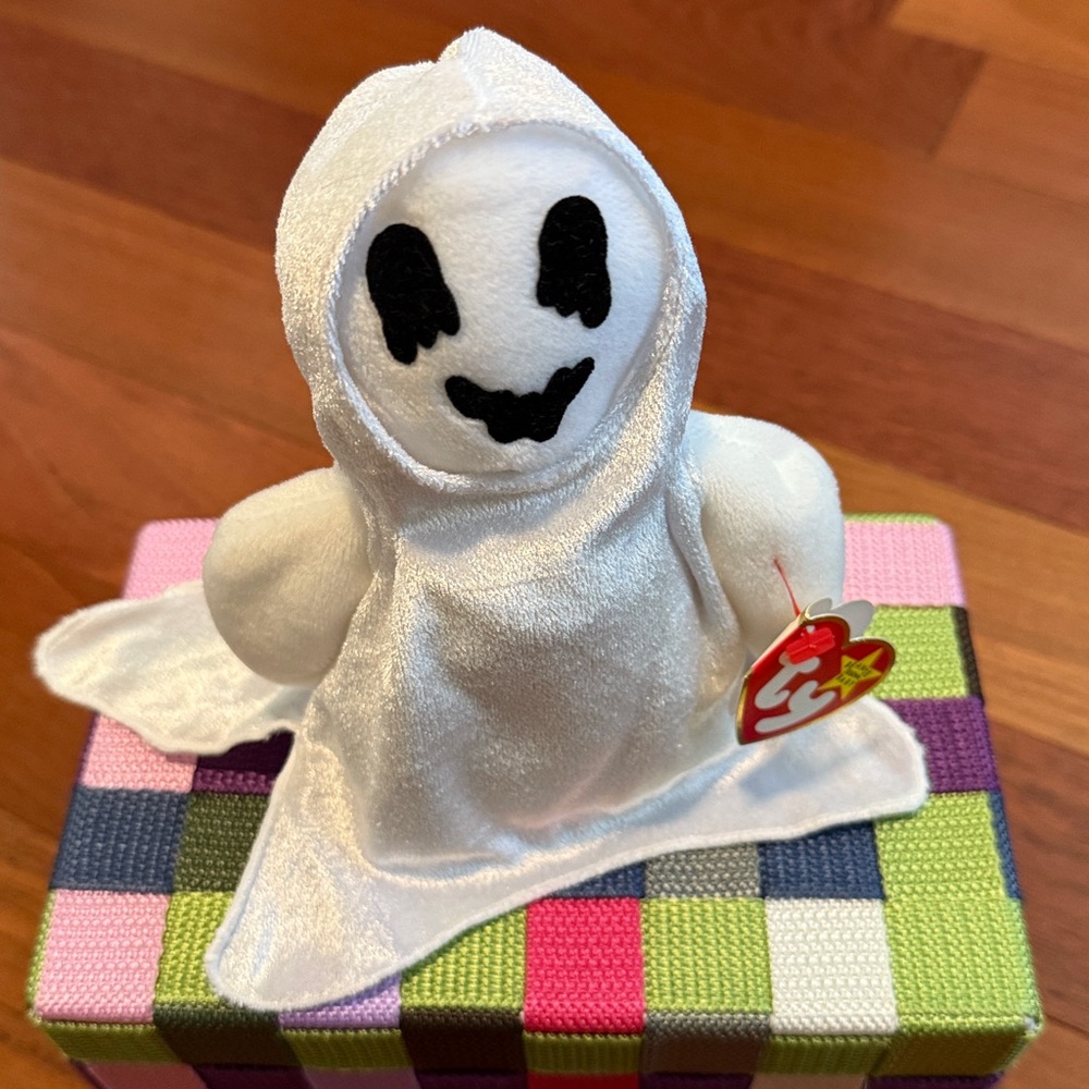 Ty White Ghost Plush with Red Tag